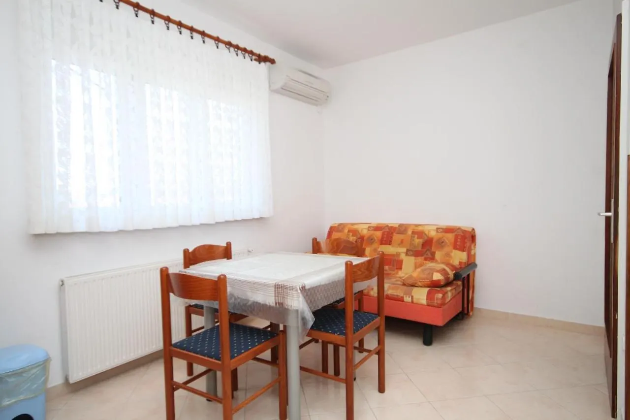 Apartment Moscenicka Draga 2327C