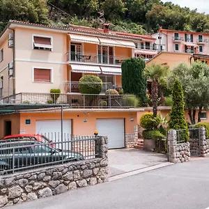 Bed & Breakfast Sandalj, Mošćenička Draga