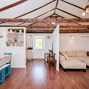 Mediterranean Apartment