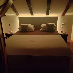 Sunrise Apartment